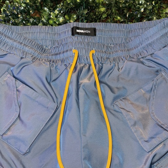Men’s NovaMen Reflective cargo shorts - Picture 4 of 4